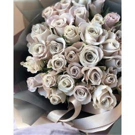 Пудровые розы Мента 